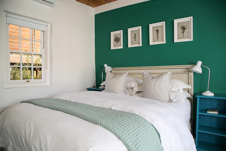Dennehof Karoo Guesthouse Принс Алберт Екстериор снимка